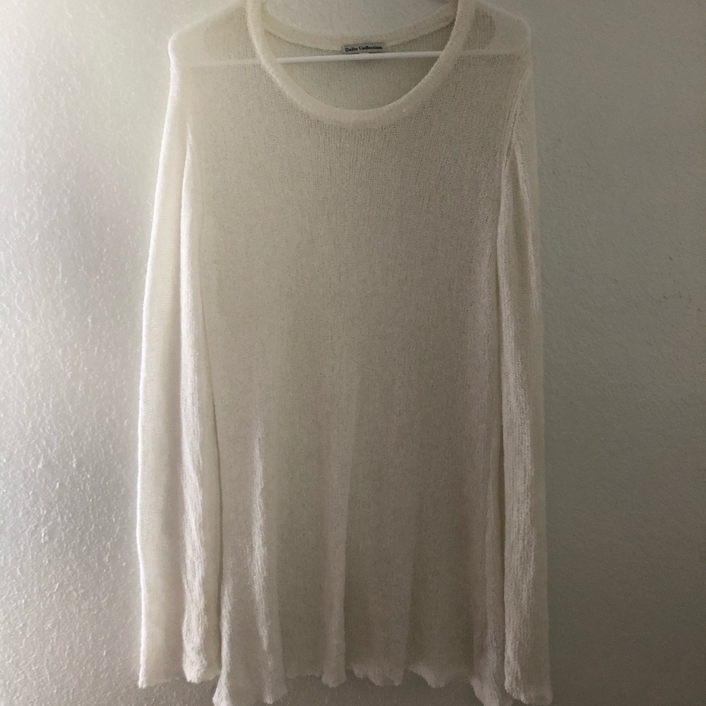White tunic size large